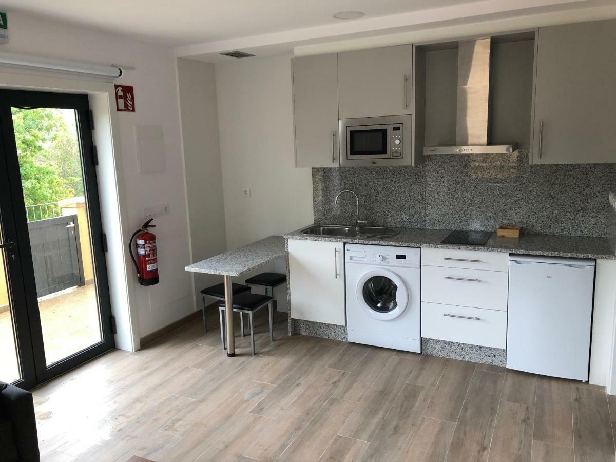 Apartamentos Compostela Lobios Exteriör bild