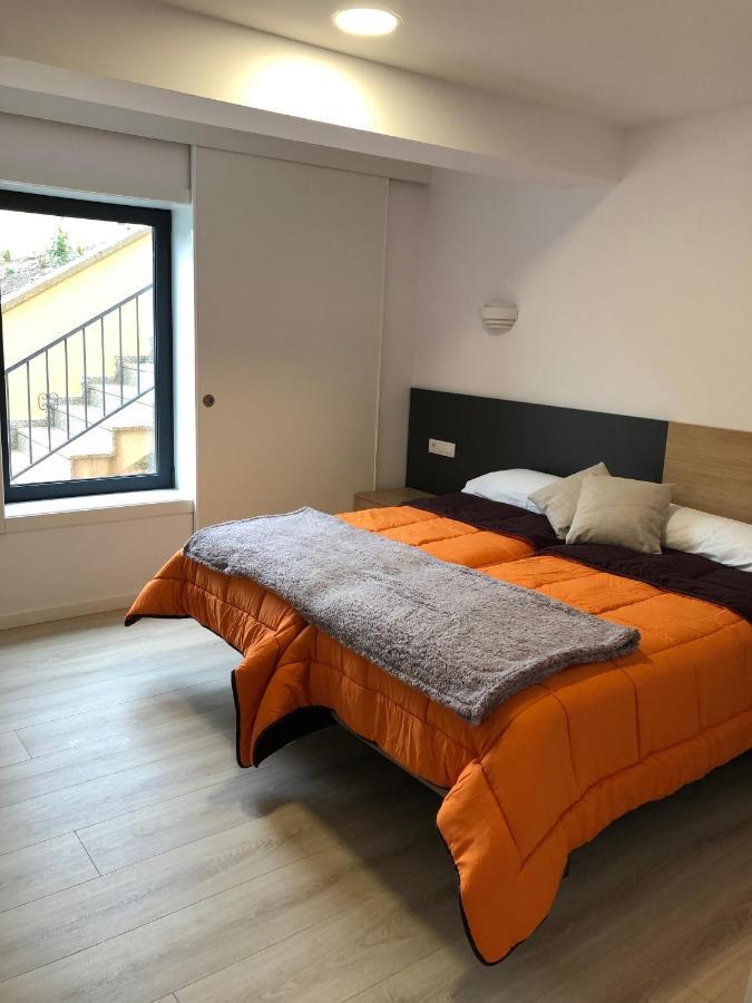 Apartamentos Compostela Lobios Exteriör bild